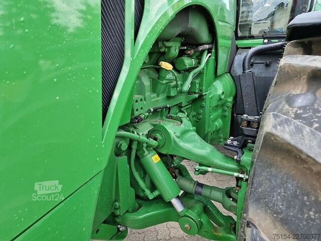Трактор John Deere 8370R e23