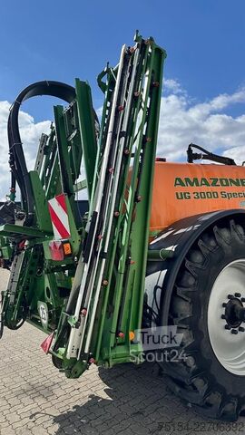 Opryskiwacz do pestycydów Amazone UG3000 Spezial  5400ha