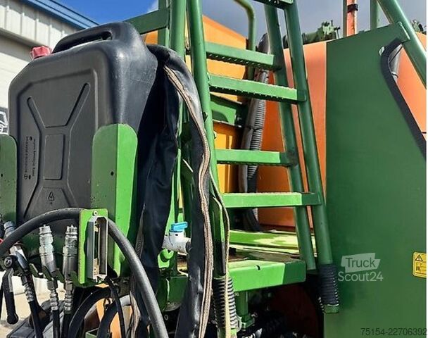 Opryskiwacz do pestycydów Amazone UG3000 Spezial  5400ha