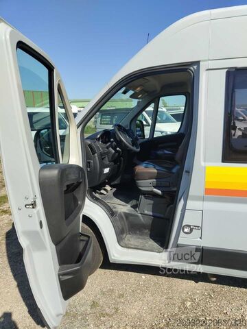 Caravan/camper Fiat Weinsberg Carabus 600 K 4 Posti Letto | Completamente Attrezzato