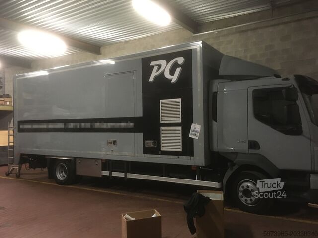 Camion-caisse Volvo FL 240