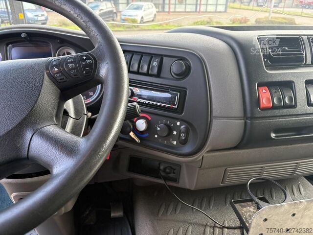 Valiză DAF LF 55.250 + lift + euro 5