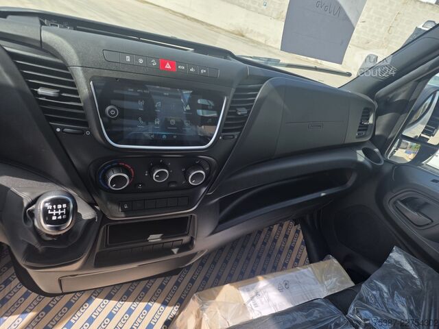 Furgone ribaltabile a tre lati IVECO 35C16