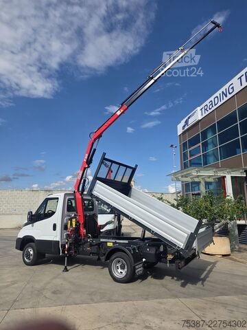 Furgone ribaltabile a tre lati IVECO 35C16