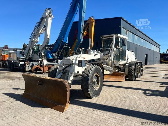 Lama livellatrice semovente Komatsu GD 650 AE