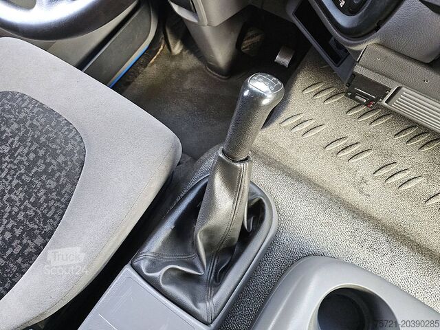 Valise DAF LF 45.250 12T MANUAL AIRCO 385