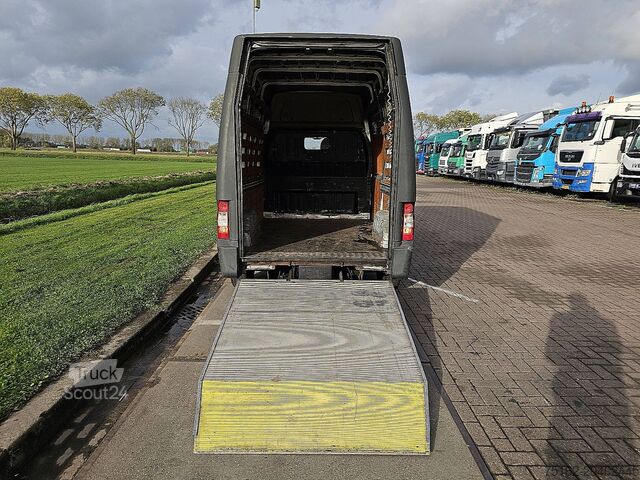 Στέισον βάγκον με ψηλή οροφή FORD TRANSIT