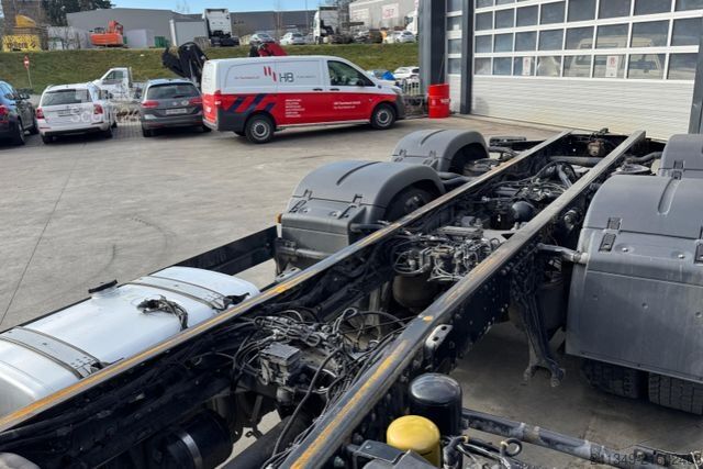 Шаси на камион MAN TGS 26.500 6x2