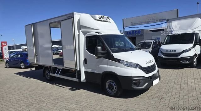 Refrigerator body van IVECO Daily 35S18H Kühlkoffer Heiz/Kühl Aggr. 0° 220V