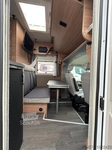 Polintegriran avtodom WEINSBERG X-CURSION VAN 500 MQ PEPPER UVP 93.632¤ 4 Betten