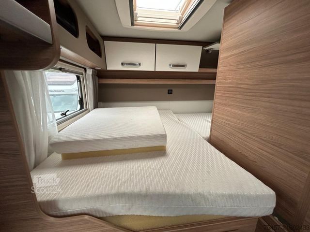 Polintegriran avtodom WEINSBERG X-CURSION VAN 500 MQ PEPPER UVP 93.632¤ 4 Betten