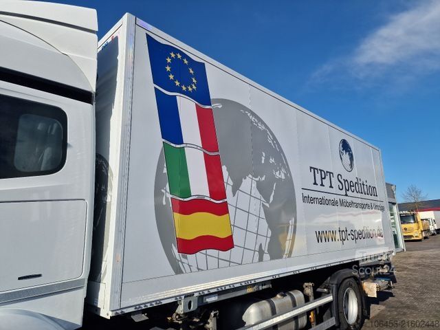 Vrachtwagen met bakwagen MERCEDES-BENZ 1835 LL BDF Skyline/LDW/7,20-7,45 Brücken 26 TKM