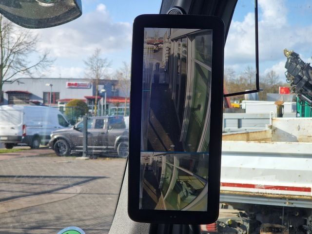 Vrachtwagen met bakwagen MERCEDES-BENZ 1835 LL BDF Skyline/LDW/7,20-7,45 Brücken 26 TKM