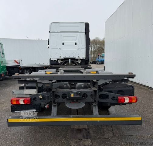 Шаси на камион MERCEDES-BENZ 2540 L Actros 6x2  5-Sitzer Fahrschule