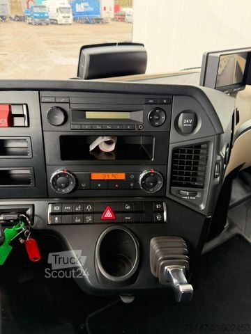 Шаси на камион MERCEDES-BENZ 2540 L Actros 6x2  5-Sitzer Fahrschule