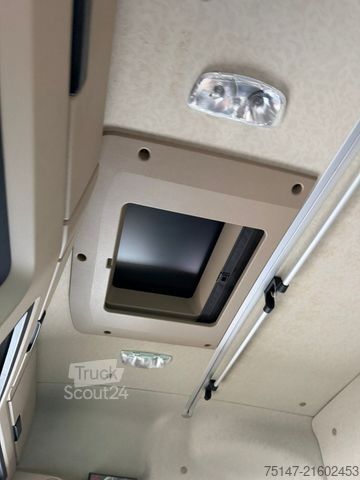 Шаси на камион MERCEDES-BENZ 2540 L Actros 6x2  5-Sitzer Fahrschule