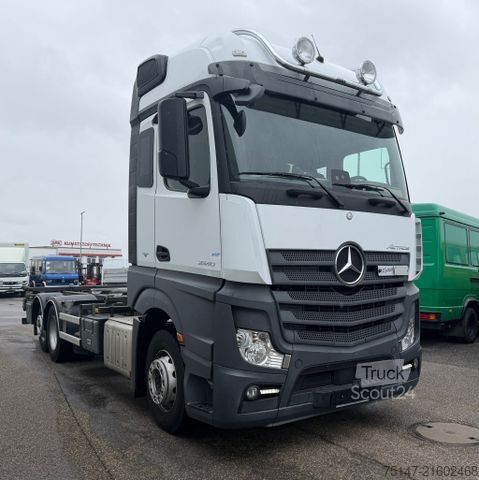 Шаси на камион MERCEDES-BENZ 2540 L Actros 6x2  5-Sitzer Fahrschule
