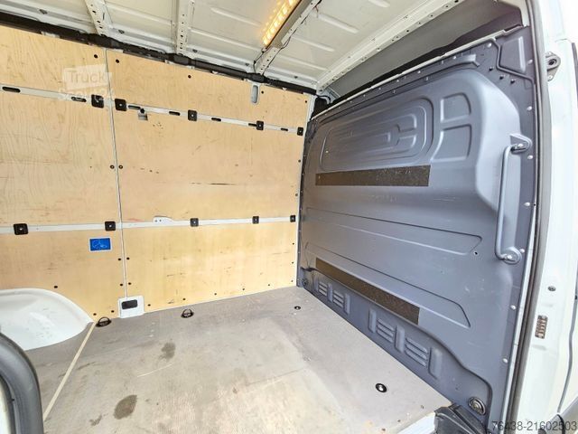 Panel van MERCEDES-BENZ Sprinter 317 CDI 2,8tAHK|AC|STDHZ|TÜV+ÖL+BREMneu