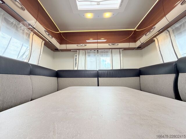Integraal camper LMC Explorer Comfort I 655 G Rundsitzgruppe