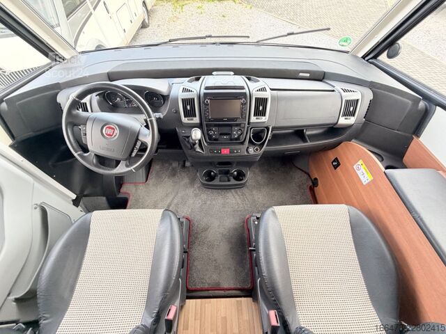 Integraal camper LMC Explorer Comfort I 655 G Rundsitzgruppe
