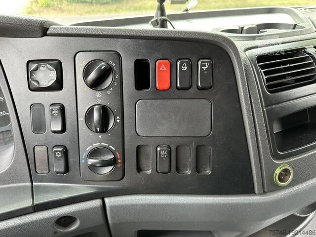 Transport réfrigéré/congélé Mercedes-Benz Atego 1222 L Kühl-LKW Klima