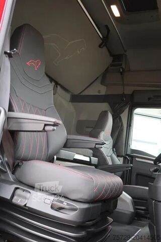 Standard-SZM MAN TGX 18.560 NEW! TGX 18.560 - D30 - ADR - Full AIR