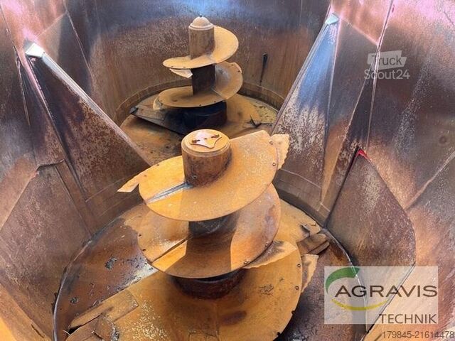 Kuilvoertechnologie Trioliet SOLOMIX 2 2000 ZK