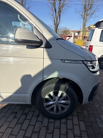 кемпер Volkswagen California T6.1 Ocean 2022 | Cambio automatico | Tetto a soffietto