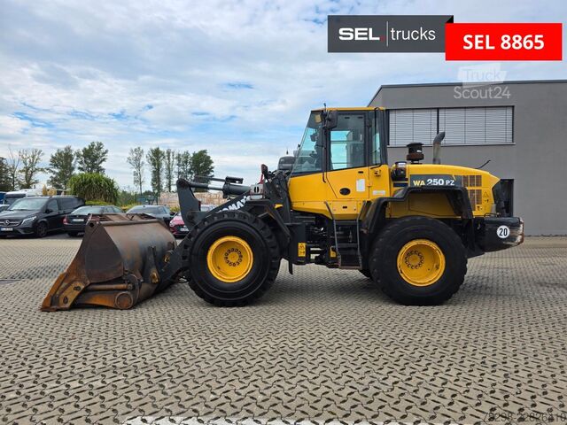 Chargeuse sur pneus KOMATSU WA250PZ-6 / Hochkippschaufel !!! TOP