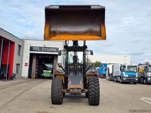 Chargeuse sur pneus KOMATSU WA250PZ-6 / Hochkippschaufel !!! TOP
