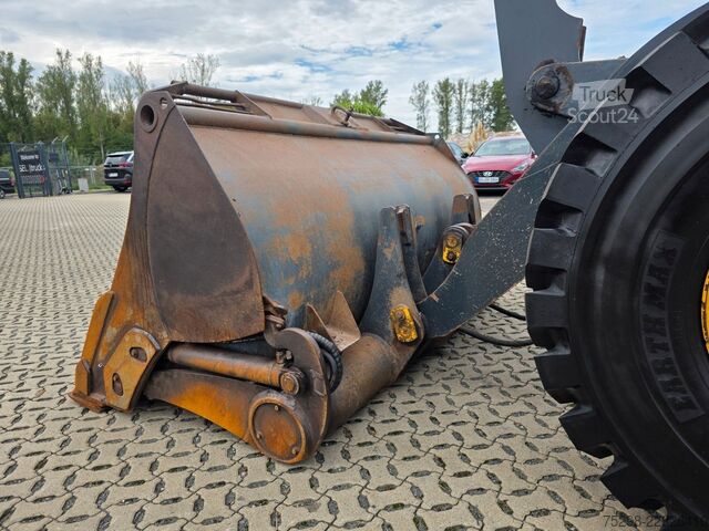Chargeuse sur pneus KOMATSU WA250PZ-6 / Hochkippschaufel !!! TOP