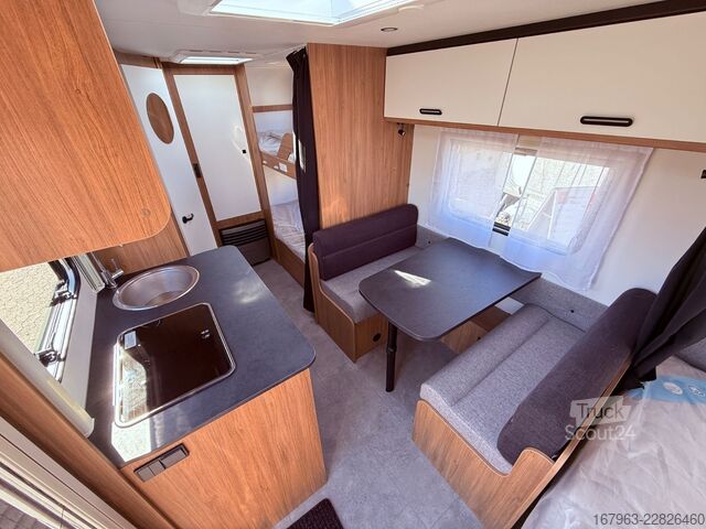 Karavan STERCKEMAN 496PE Easy  ~ MJ`27