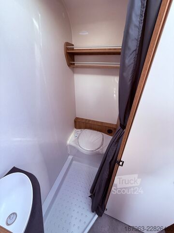 Karavan STERCKEMAN 496PE Easy  ~ MJ`27