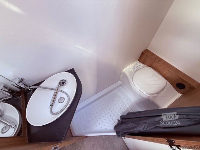 Karavan STERCKEMAN 496PE Easy  ~ MJ`27