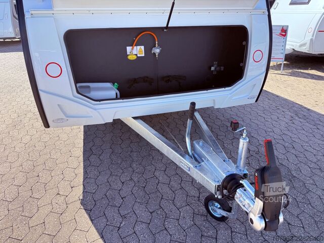 Karavan STERCKEMAN 496PE Easy  ~ MJ`27