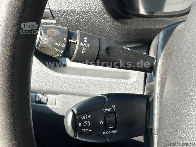Skåpbil PEUGEOT Expert Premium Kastenwagen