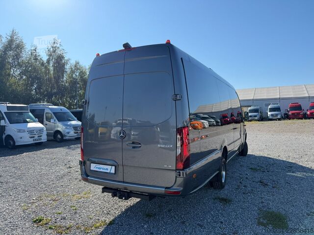 Autobuz MERCEDES-BENZ Sprinter 519