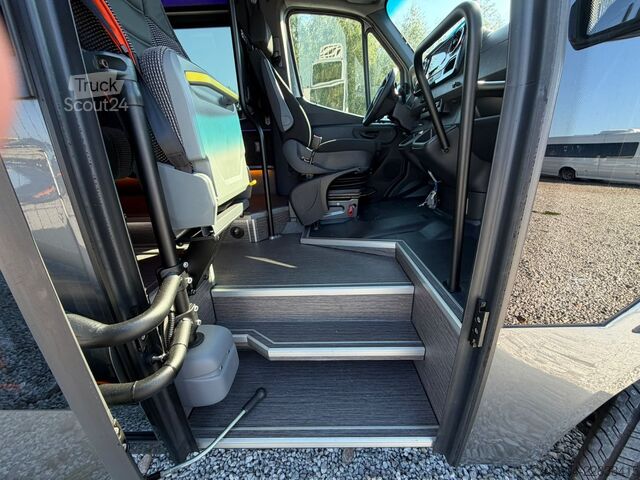 Autobuz MERCEDES-BENZ Sprinter 519