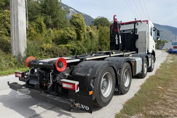 Autocamion cu cârlig pentru containere VOLVO FMX-540 8x4 Joab 25T