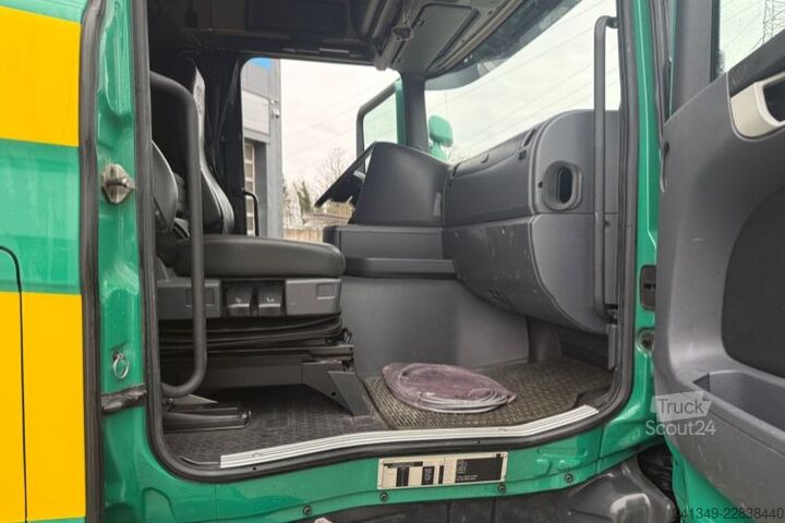 Macara montată pe camion SCANIA G490 6x2 PK18002-4