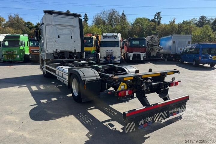 Autocamion cu caroserie interschimbabilă MERCEDES-BENZ Actros 1840 4x2 BDF