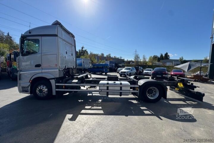 Autocamion cu caroserie interschimbabilă MERCEDES-BENZ Actros 1840 4x2 BDF