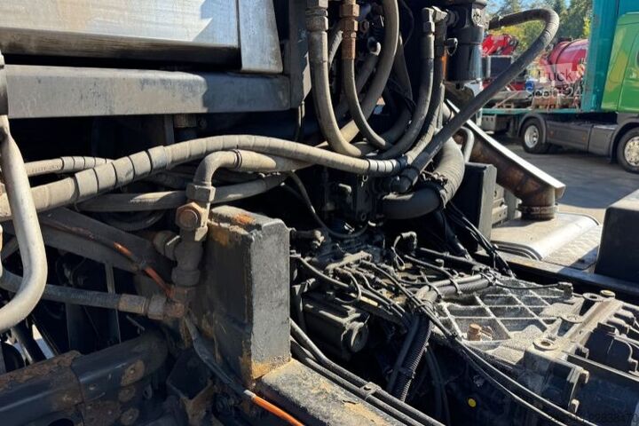 Autocamion cu caroserie interschimbabilă MAN TGS 28.400 6x4-4
