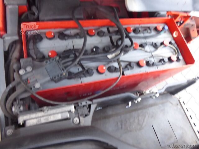 Stivuitor frontal Linde E12-02