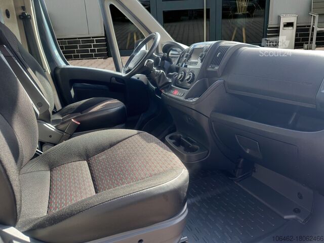 Skåpbil Citroen Jumper  28 L1H1 BlueHDi 120+KAMERA+TEMP.+PDC