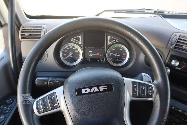 Транспортиране в хладилник/замразено DAF CF 450 8x2 Koel/Vries Carrier Supra 1150 Diese...