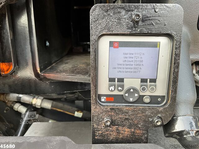 Vrachtwagen met kraan Volvo FM 420 Euro 6 8x2 Hiab 40 Tonmeter laadkraan Ju...