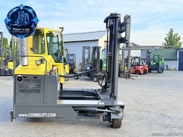 štirismerni viličar Combilift C4000 DIESEL TRIPLEX 6000 FORK POSITIONE