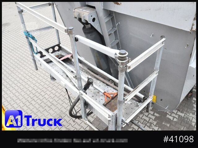 Tipper semitrailer SCHMITZ SKI 24 SL 9,6, Liftachse, 44,4m³ Stahlmulde, 3 x vorhanden