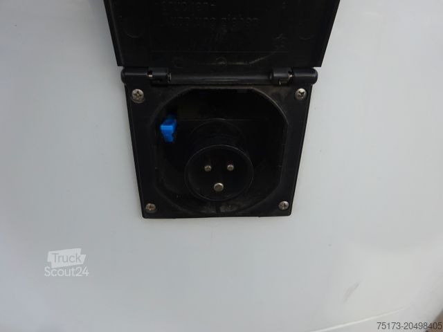 Kemperis FORD Nugget Plus 185PS Autm. AHK Markise